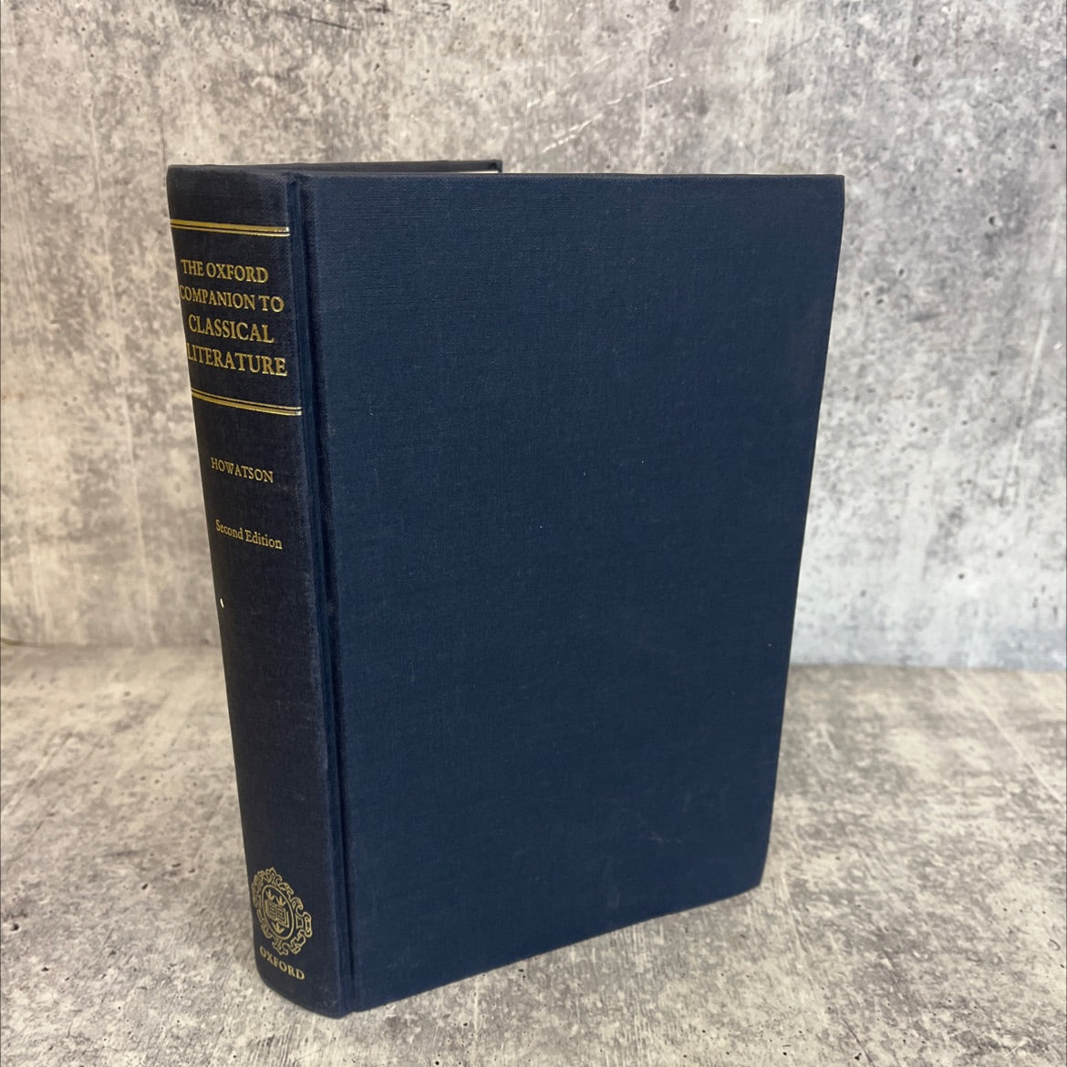 the oxford companion to classical literature book, by m. c. howatson, 1989 Hardcover image 1
