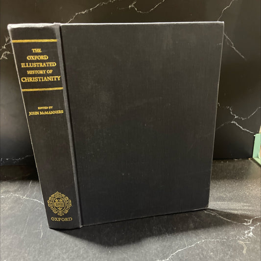 the oxford illustrated history of christianity book, by john mcmanners, 1990 Hardcover image 1