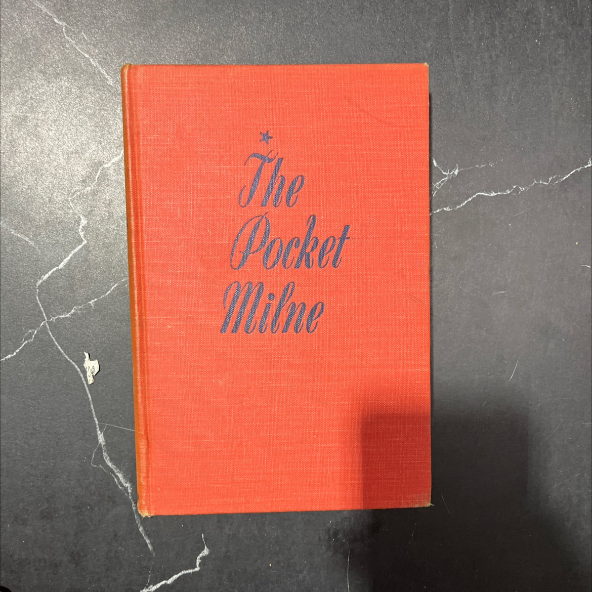 the pocket milne book, by a. a. milne, 1941 Hardcover image 1