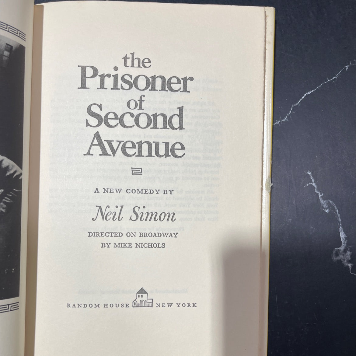 the prisoner of second avenue book, by Neil Simon, 1972 Hardcover image 2