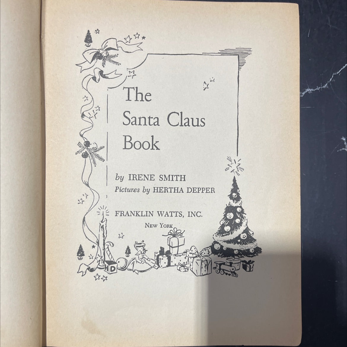 the santa claus book book, by irene smith, 1948 Hardcover image 2