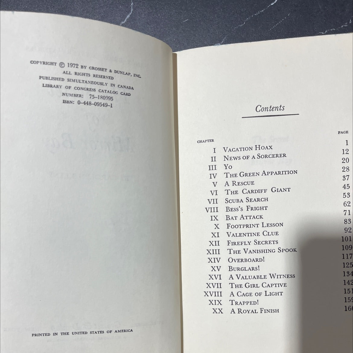 the secret of mirror bay book, by carolyn keene, 1972 Hardcover image 3