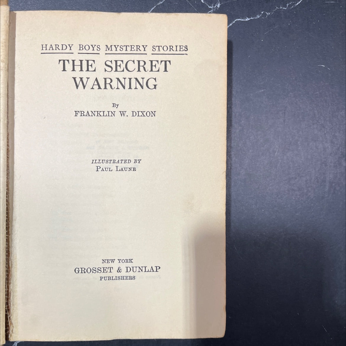 the secret warning book, by franklin w. dixon, 1938 Hardcover image 2