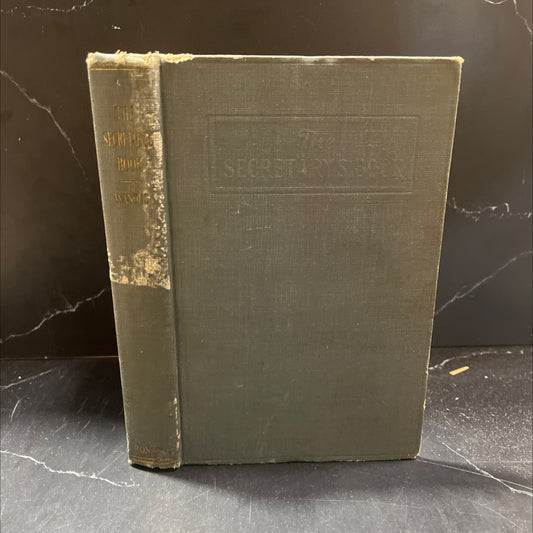 the secretary's book a complete reference manual book, by s. j. wanous, 1986 Hardcover image 1