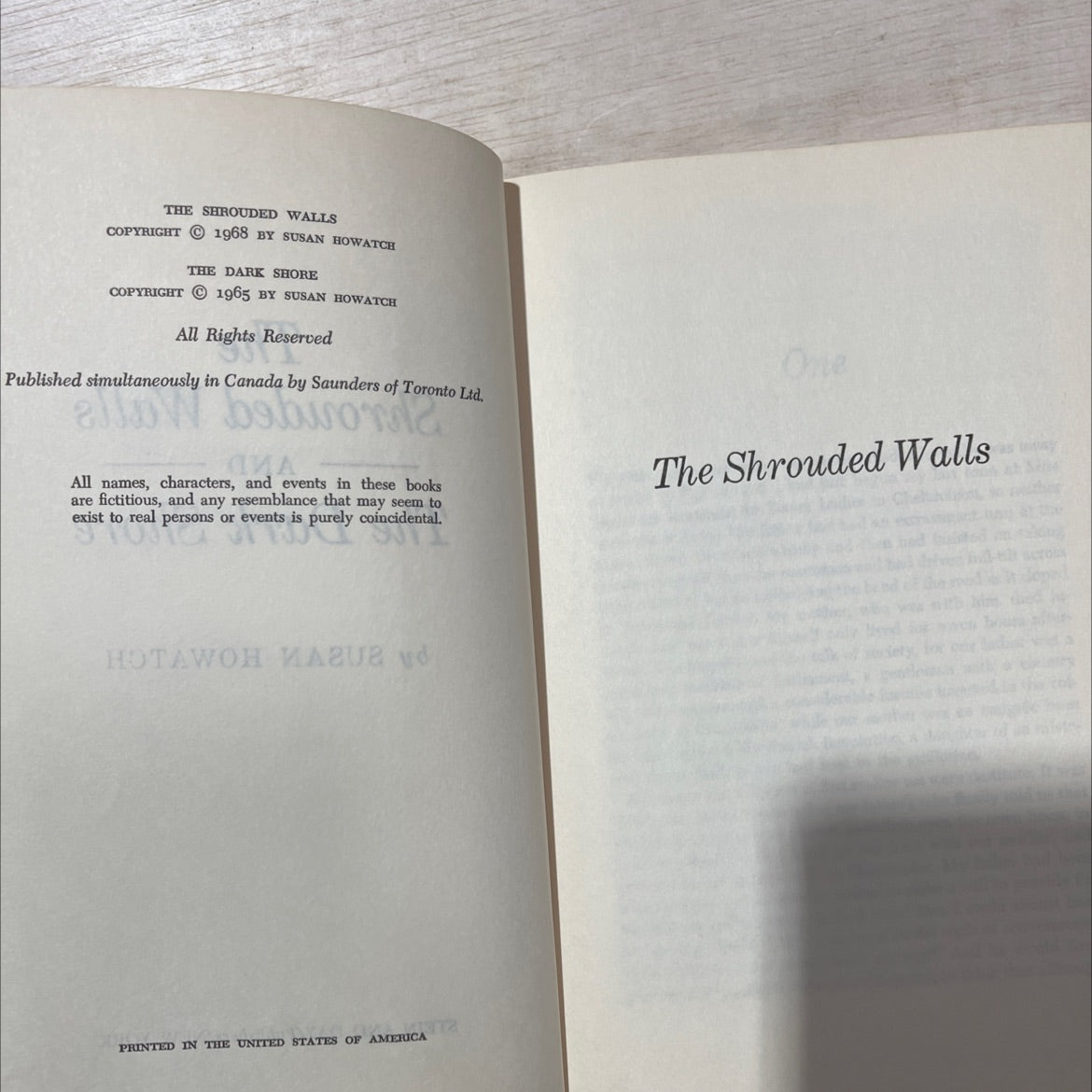the shrouded walls book, by susan howatch, 1968 Hardcover, Vintage image 3
