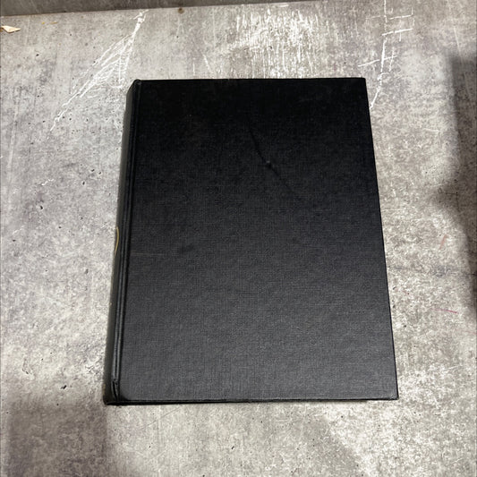 the simon and schuster book of the opera book, by riccardo mezzanotte, 1978 Hardcover image 1