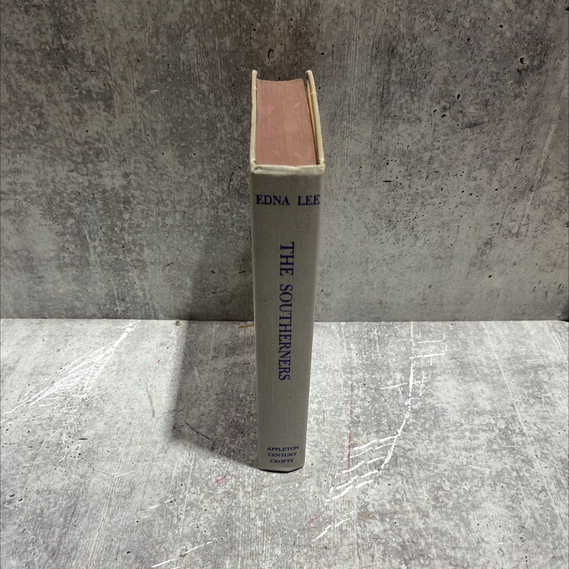 the southerners book, by edna lee, 1953 Hardcover image 4