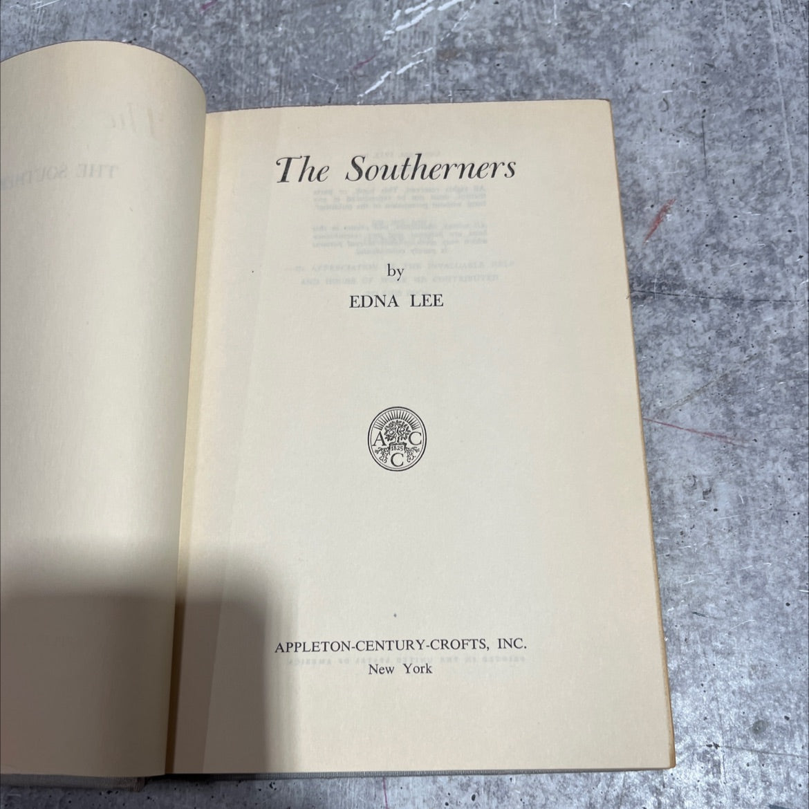 the southerners book, by edna lee, 1953 Hardcover image 2