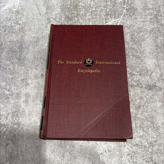 the standard international encyclopedia book, by william h. hendelson, 1953 Hardcover image 1