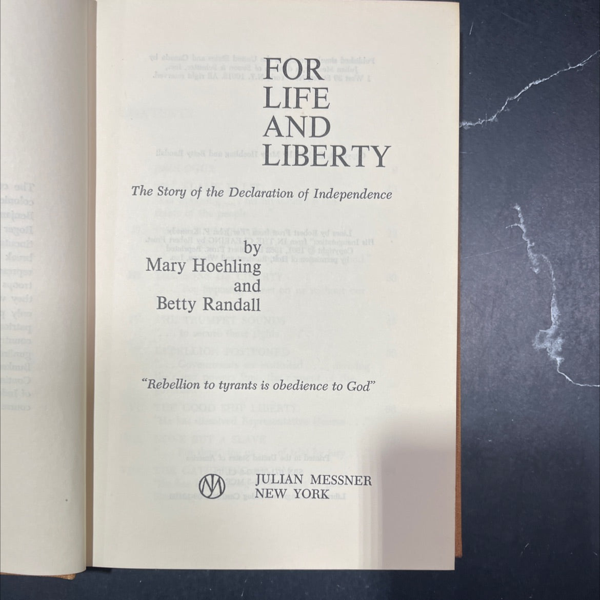 the story of the declaration of independence book, by mary hoehling and betty randall, 1969 Hardcover image 2