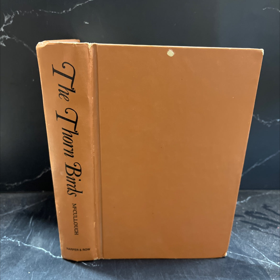 the thorn birds book, by Colleen McCullough, 1977 Hardcover image 1