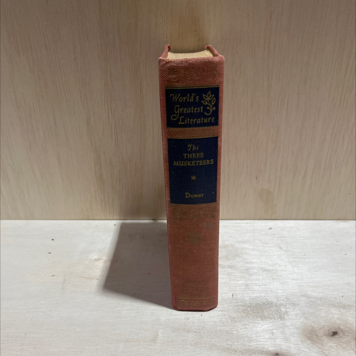 the three musketeers book, by alexander dumas, 1949 Hardcover image 4