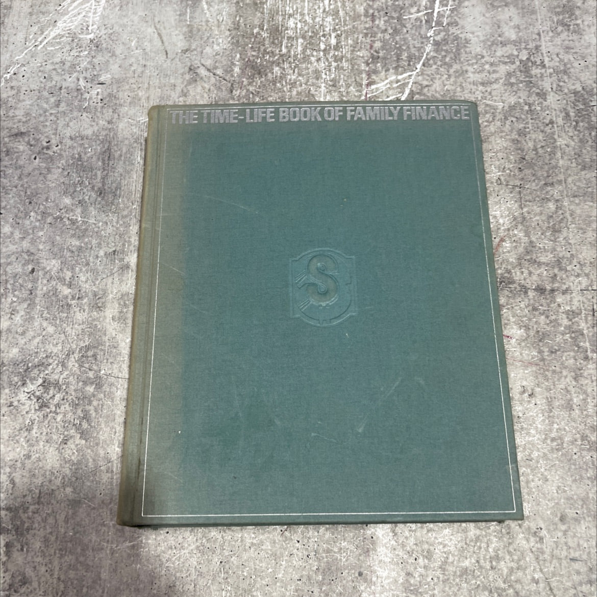 the time-life book of family finance book, by carlton smith, richard putnam pratt, 1970 Hardcover image 1