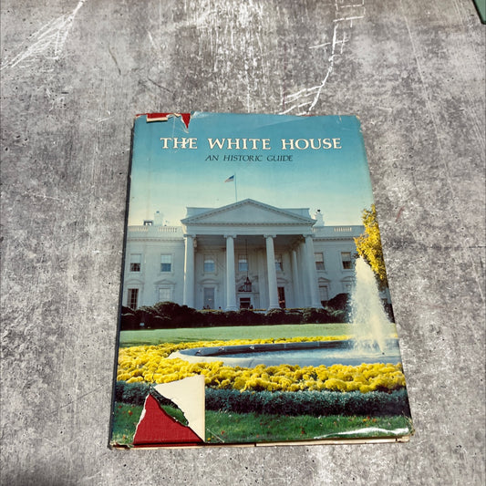 the white house an historic guide book, by white house historical association, 1982 Hardcover image 1