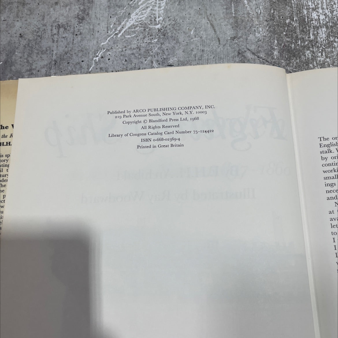 the wooden fighting ship book, by e.h.h. archibald, 1968 Hardcover image 3