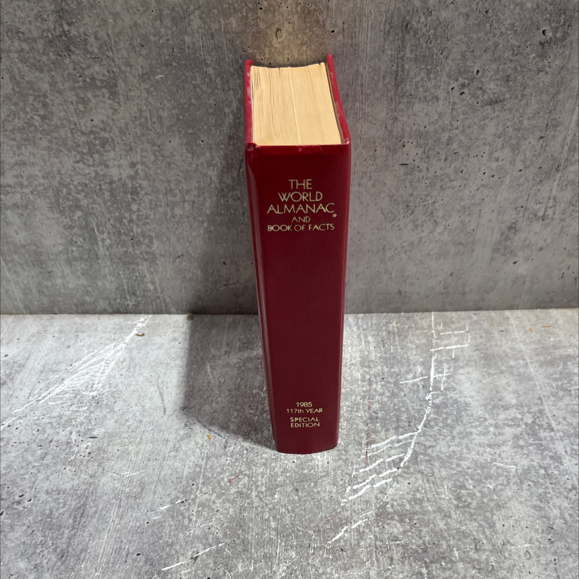 the world almanac & book of facts 1985 book, by Newspaper Enterprise Association, Inc., 1985 Hardcover image 4