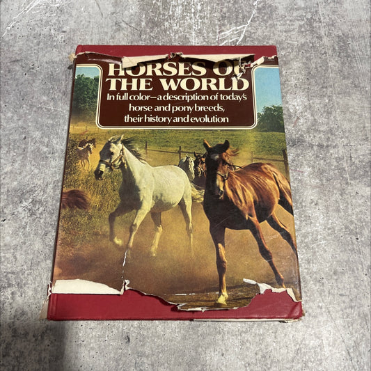 the world of nature horses of the world book, by pamela macgregor morris, nereo lugli, 1973 Hardcover image 1