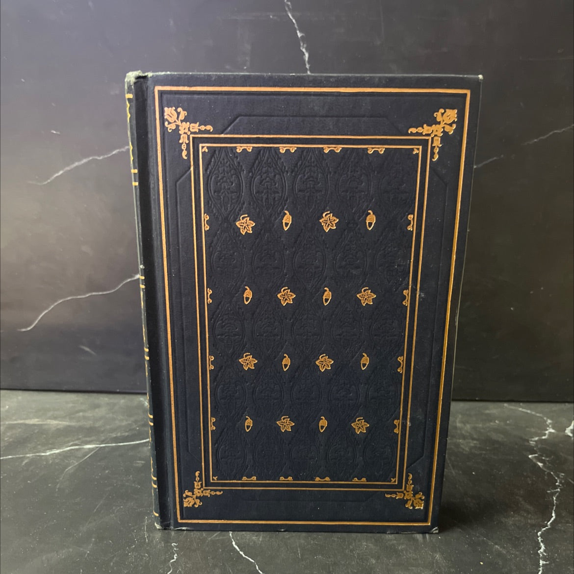 the yearling book, by Marjorie Kinnan Rawlings, 1966 Hardcover image 1