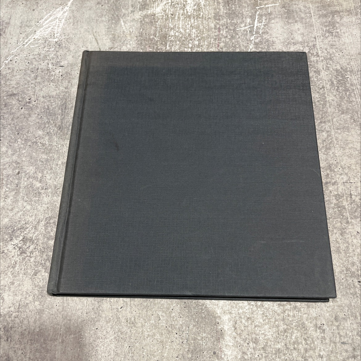 thunder in the heavens: classic american aircraft of world war ii book, by martin w. bowman, 1994 Hardcover image 1