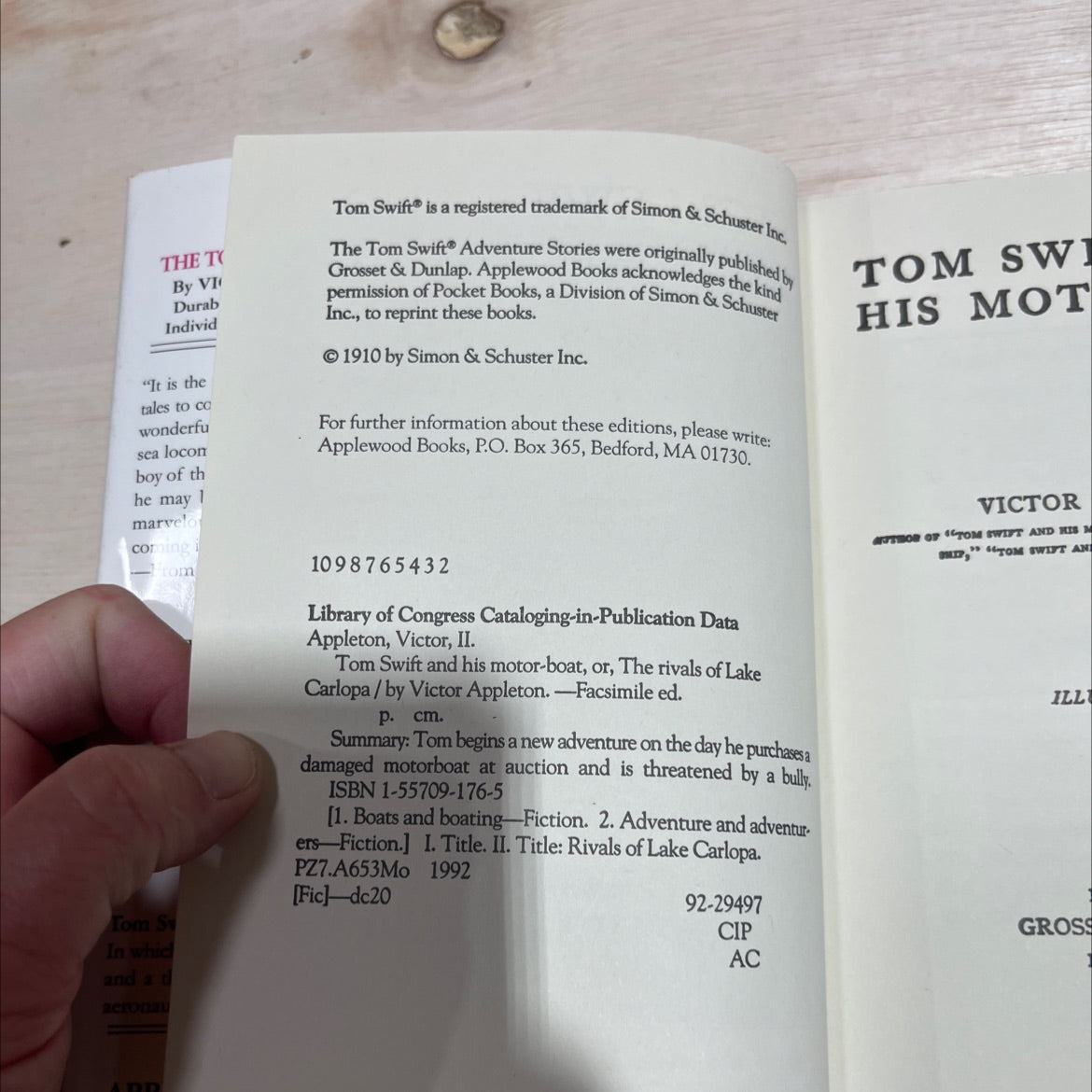 tom swift and his motor-boat or the rivals of lake carlopa book, by victor appleton, 1992 Hardcover image 3