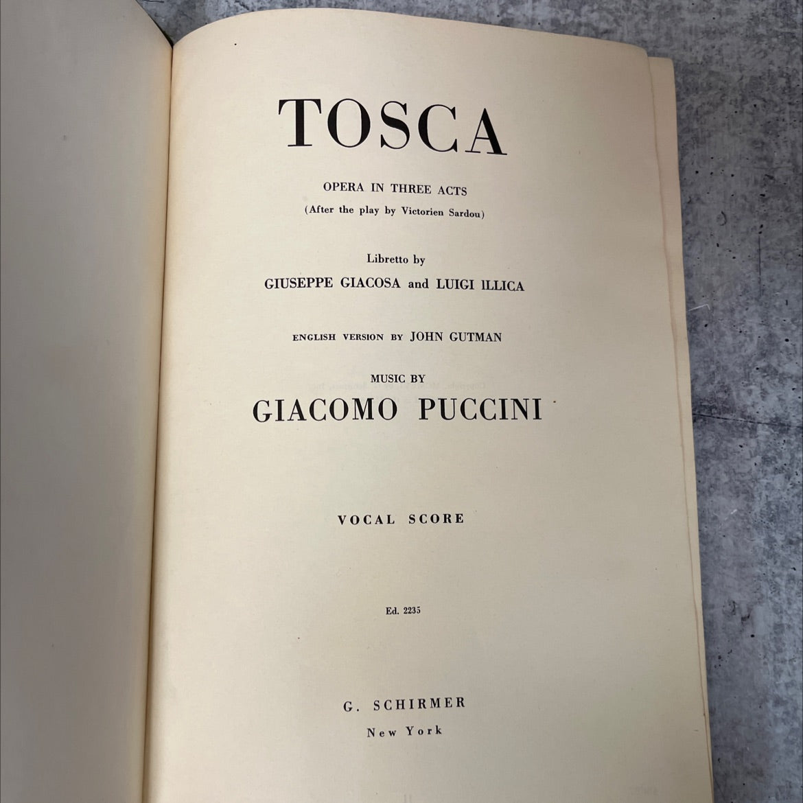 tosca opera in three acts book, by giacomo puccini, 1956 Hardcover, Vintage image 2
