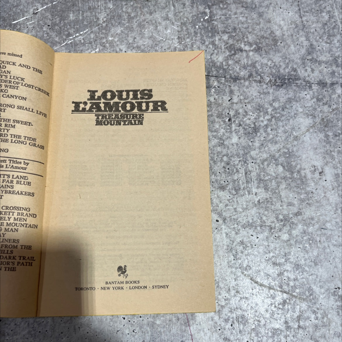 treasure mountain book, by louis l'amour, 1979 Paperback image 2
