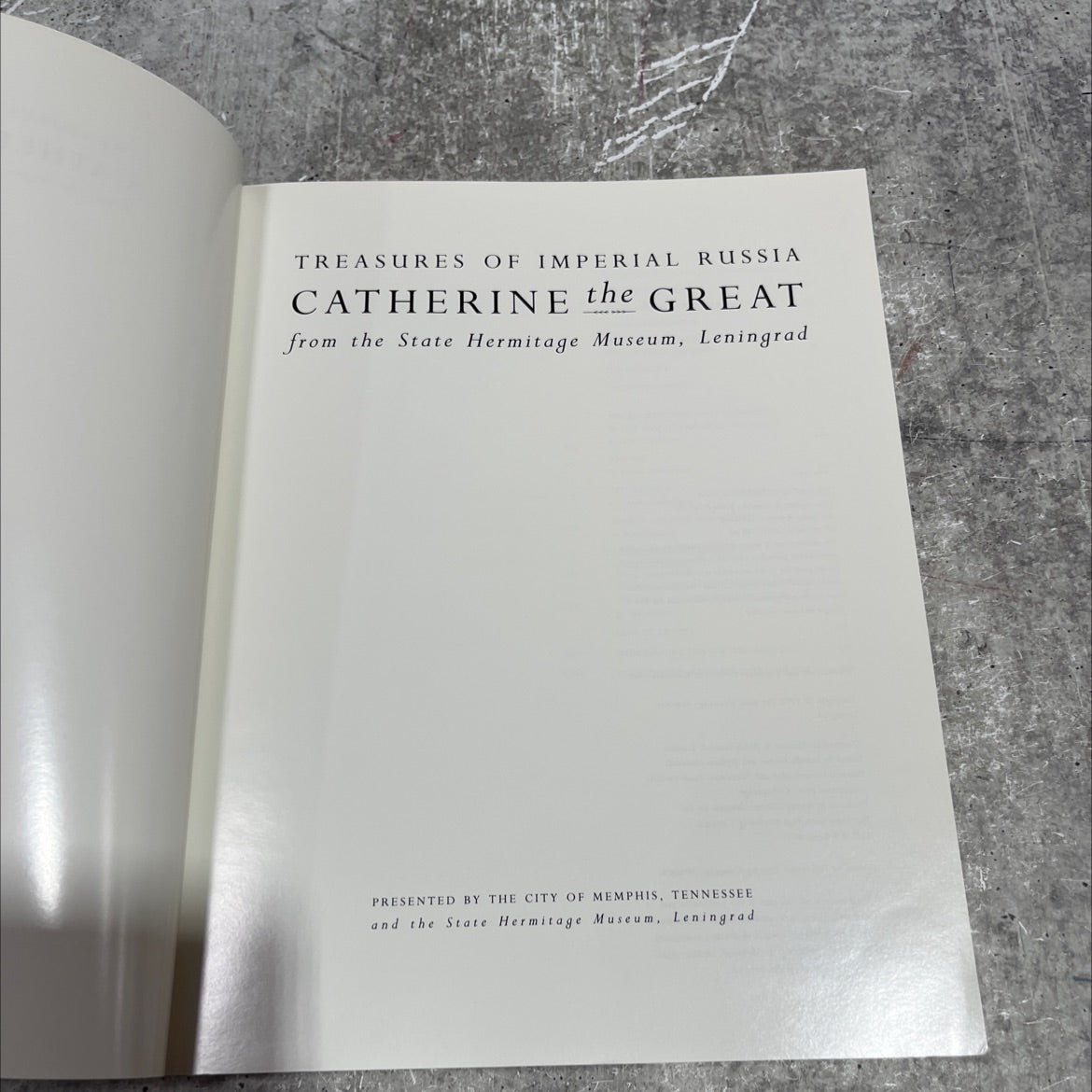 treasures of imperial russia catherine the great book, by Dr G N Komelova, 1990 Paperback image 2