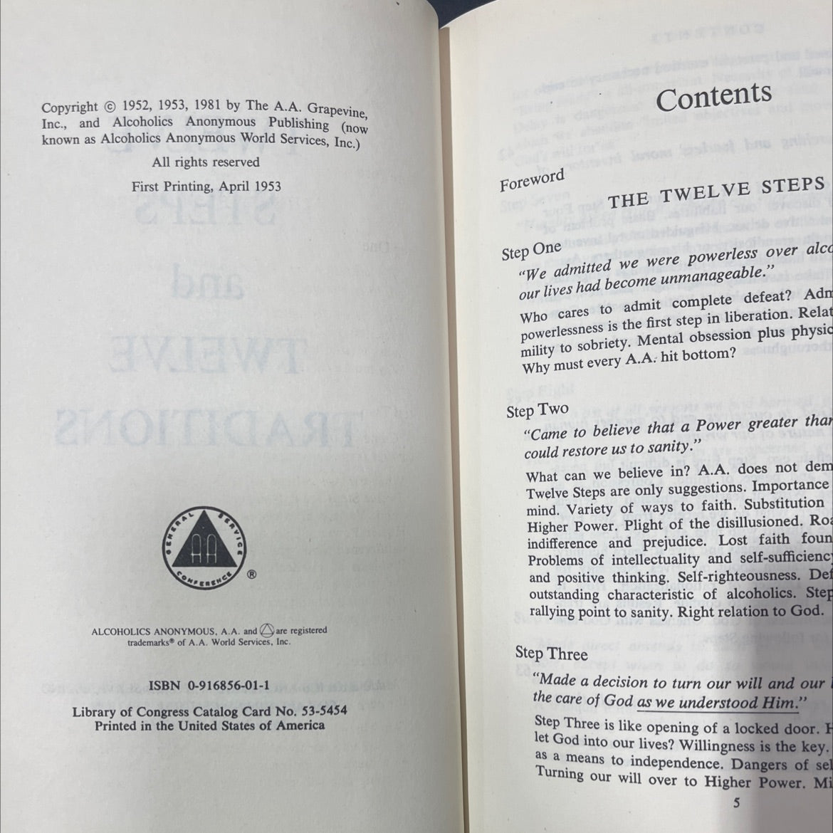 twelve steps and twelve traditions book, by Alcoholics Anonymous World Services, Inc., 1981 Hardcover image 3