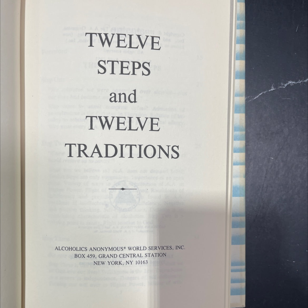 twelve steps and twelve traditions book, by Alcoholics Anonymous World Services, Inc., 1981 Hardcover image 2