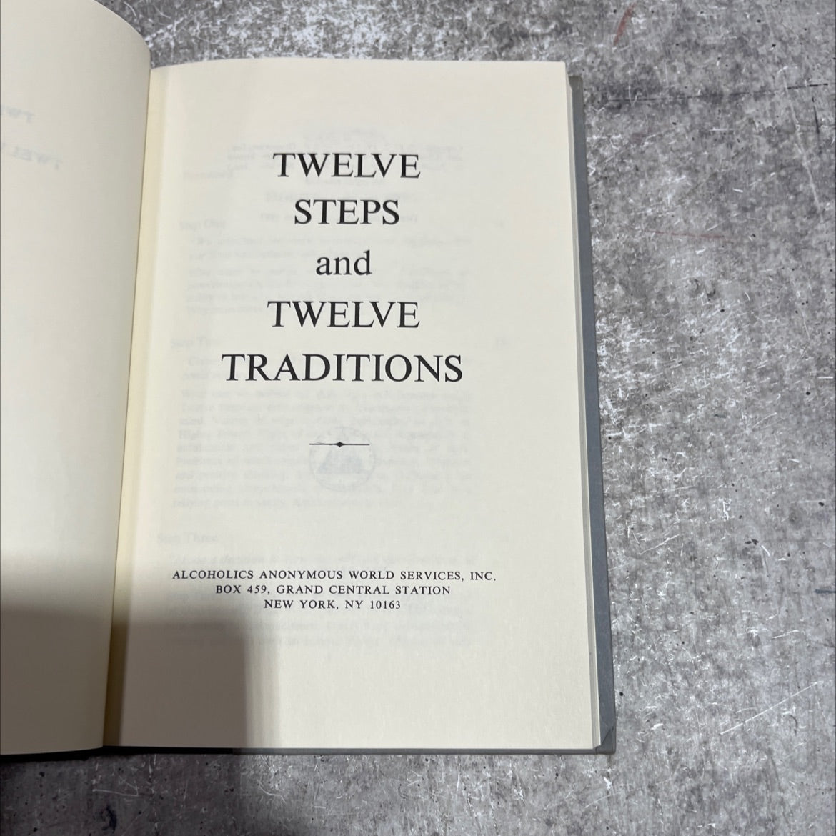 twelve steps and twelve traditions book, by Alcoholics Anonymous World Services, Inc., 1983 Hardcover image 2