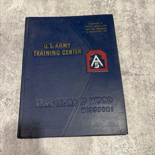 u.s. army training center engineer book, by unknown, 1970 Hardcover image 1