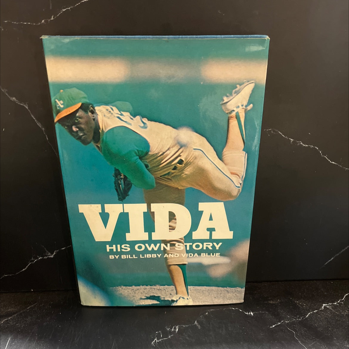 vida: his own story book, by bill libby and vida blue, 1972 Hardcover image 1