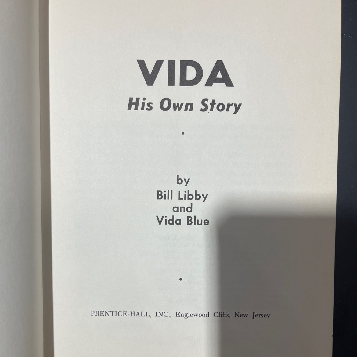 vida: his own story book, by bill libby and vida blue, 1972 Hardcover image 2
