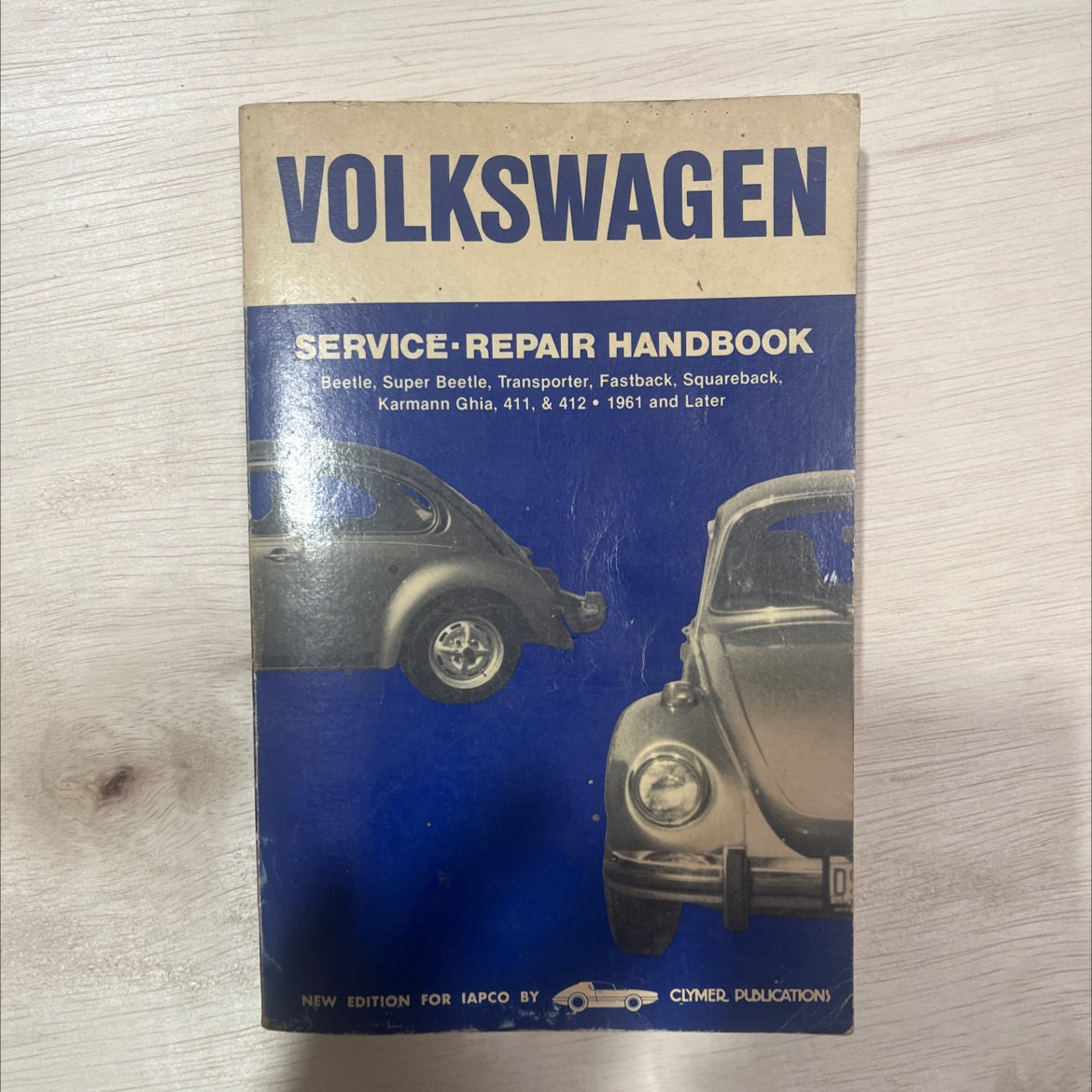 volkswagen service repair handbook beetle, super beetle, ghia, & transporter 1961-1979 fastback & squareback 1962-1973 image 1