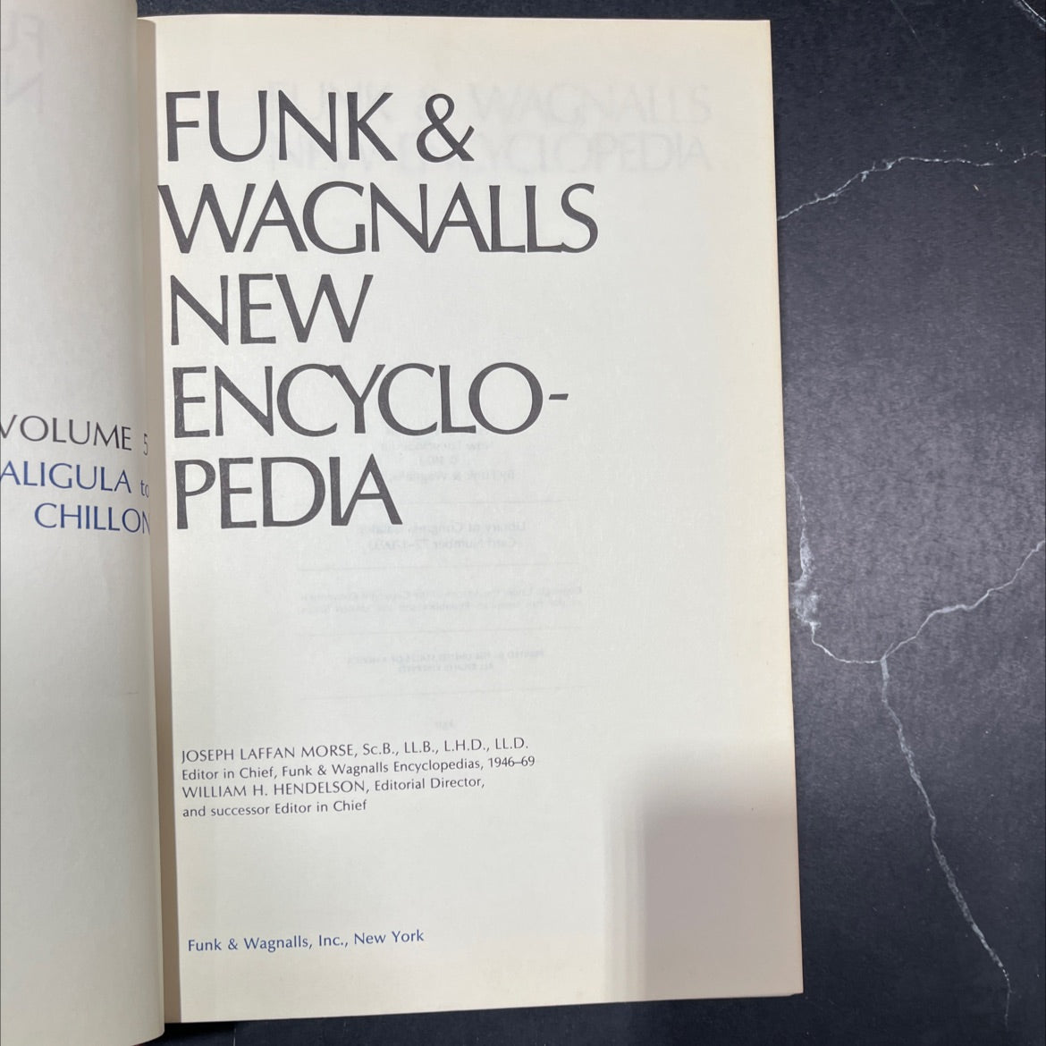 volume aligula to chillon opedia book, by joseph laffan morse, 1973 Leather image 2