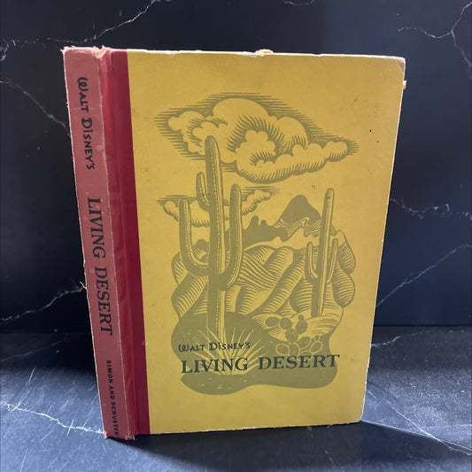 walt disney's living desert a true-life adventure book, by jane werner and the staff of the walt disney studio, 1954 image 1