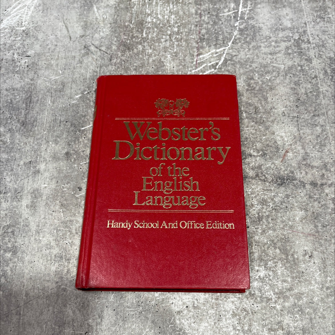 webster's dictionary of the english language illustrated handy school and office edition book, by unknown, 1976 image 1