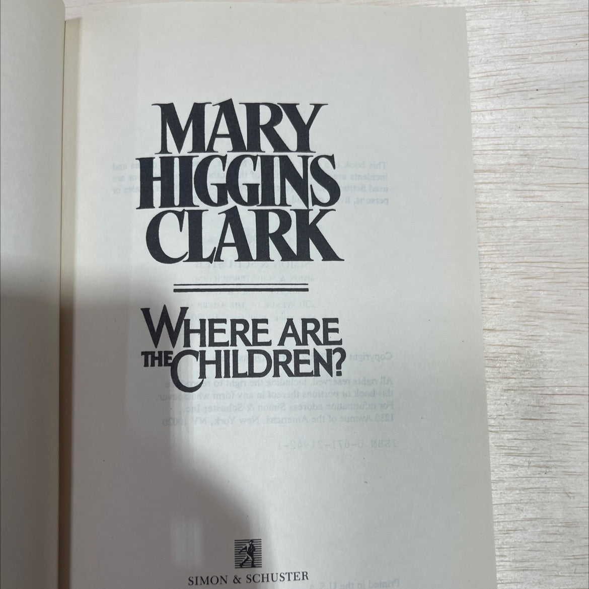where are the children? book, by mary higgins clark, 1975 Hardcover image 2