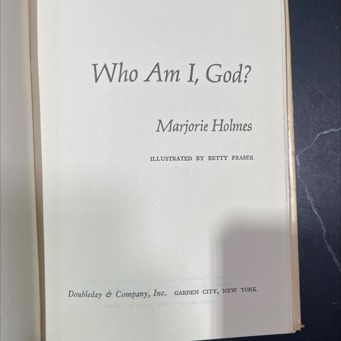 who am i, god? book, by marjorie holmes, 1971 Hardcover image 2