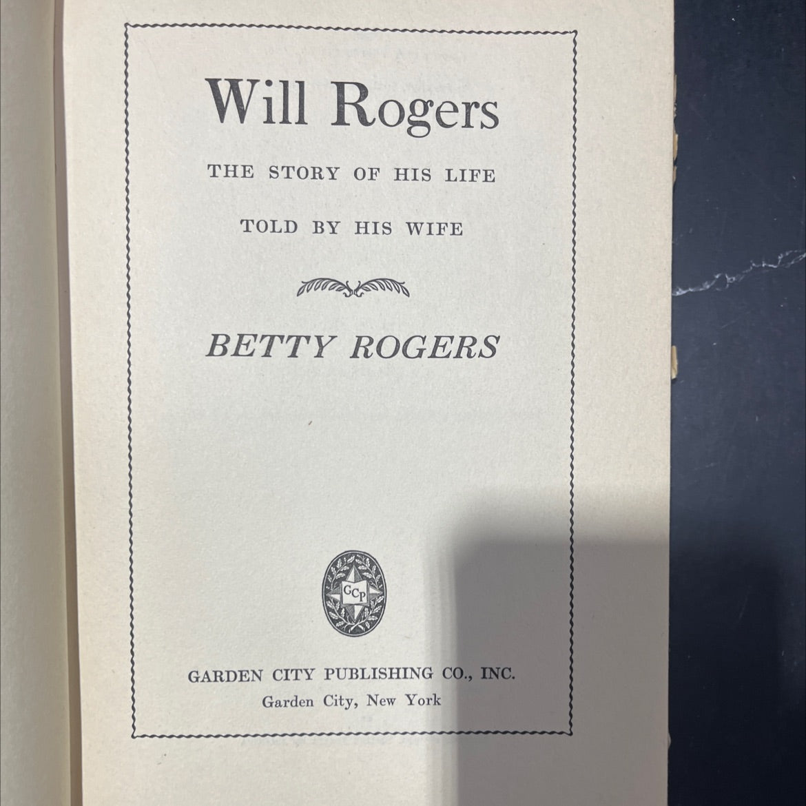will rogers the story of his life told by his wife betty rogers book, by betty rogers, 1943 Hardcover image 2