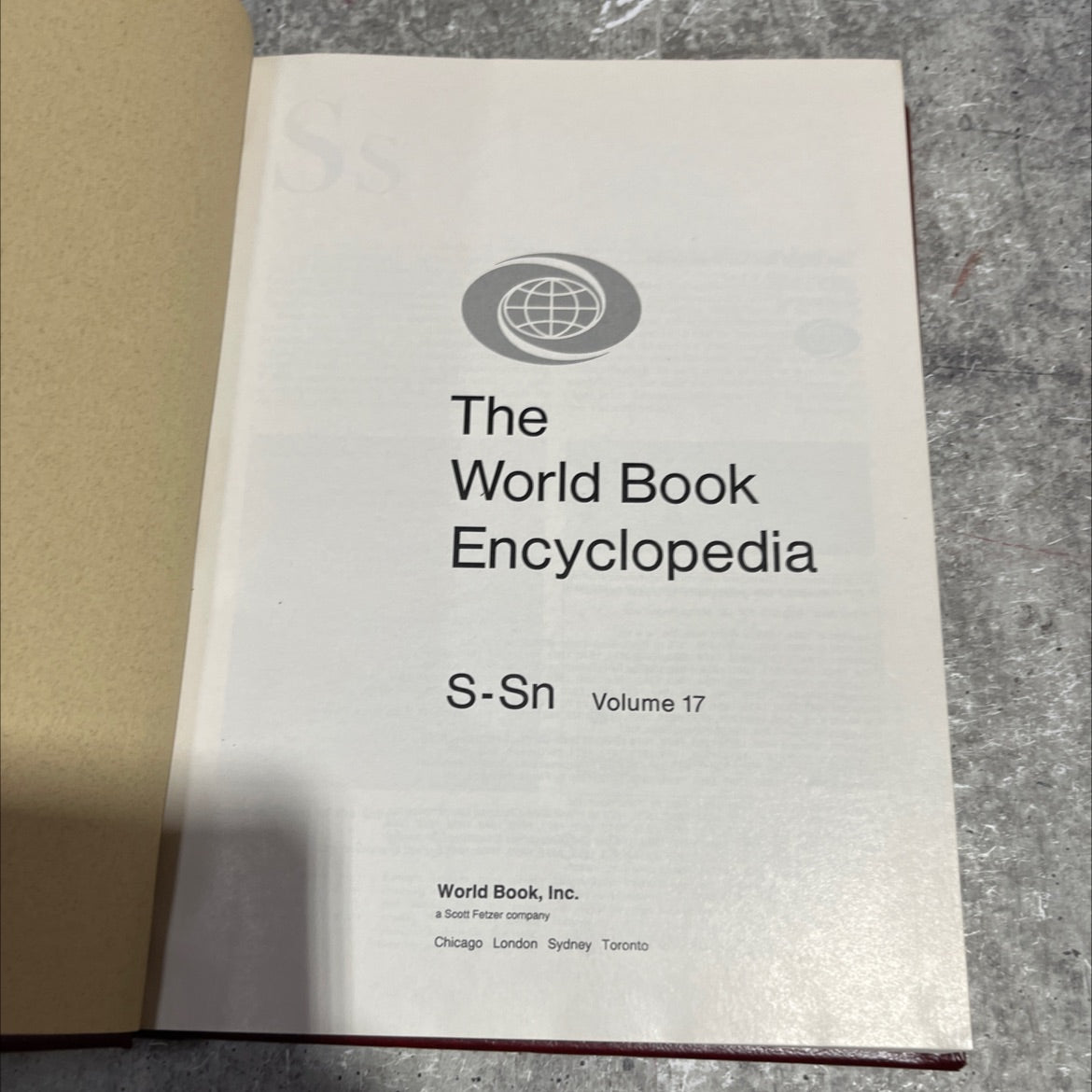 world book encyclopedia s-sn volume 17 book, by world book, inc., 1985 Hardcover image 2