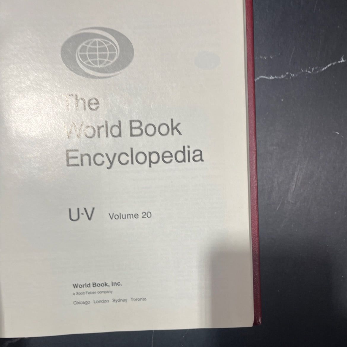 world book encyclopedia u-v volume 20 book, by world book, inc., 1985 Leather image 2