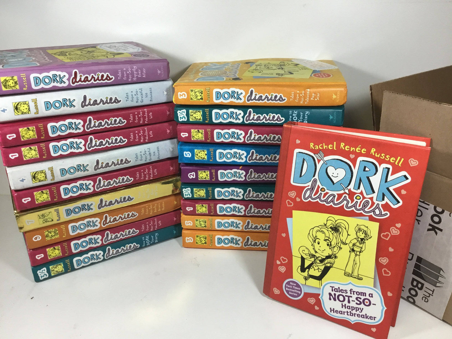 TheBookBundler Bulk Books 5 Books / Premium Used Dork Diaries Books