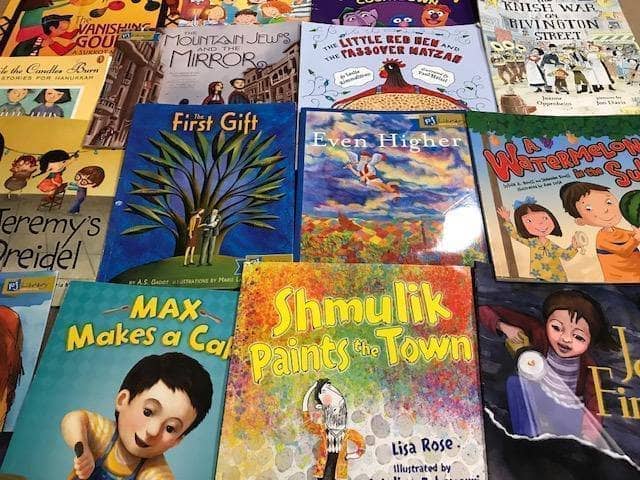 TheBookBundler Bulk Books Jewish Kids Paperbacks